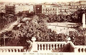 PA a- 25- Vue d'ensemble place d' Armes